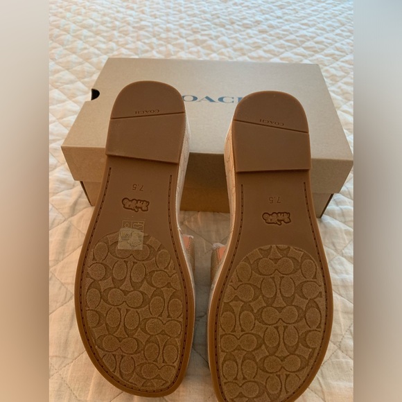 Coach Eloise SIG Sandals size 7.5 - Picture 3 of 6